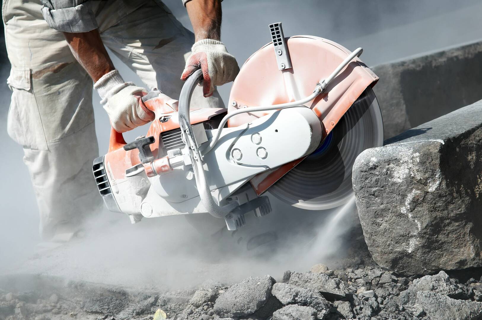 Gutter Cleaning Company Des Moines IA
